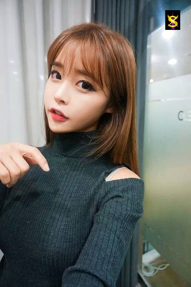 Natural Wonder Girl! Victoria Song! 